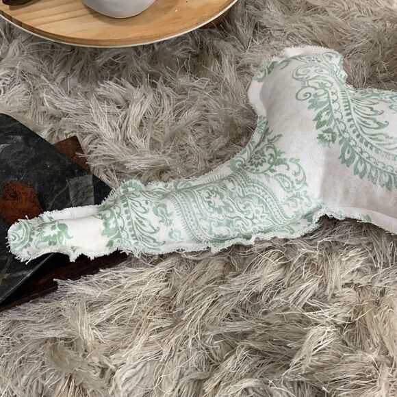 Handmade Cottage-core Country Distressed Edge Style Rabbit Throw Accent Pillow - Picture 11 of 16